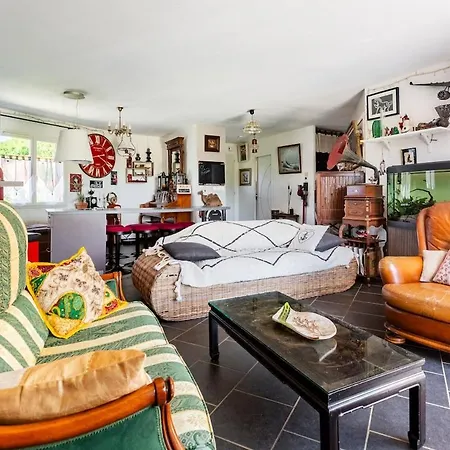 Chez Les Enfants Du Marais Casa vacanze *